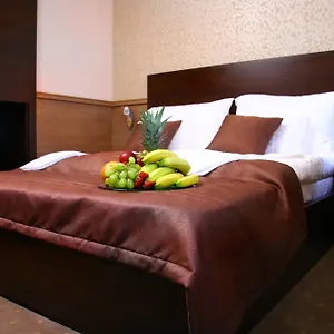 3* Hotell 21